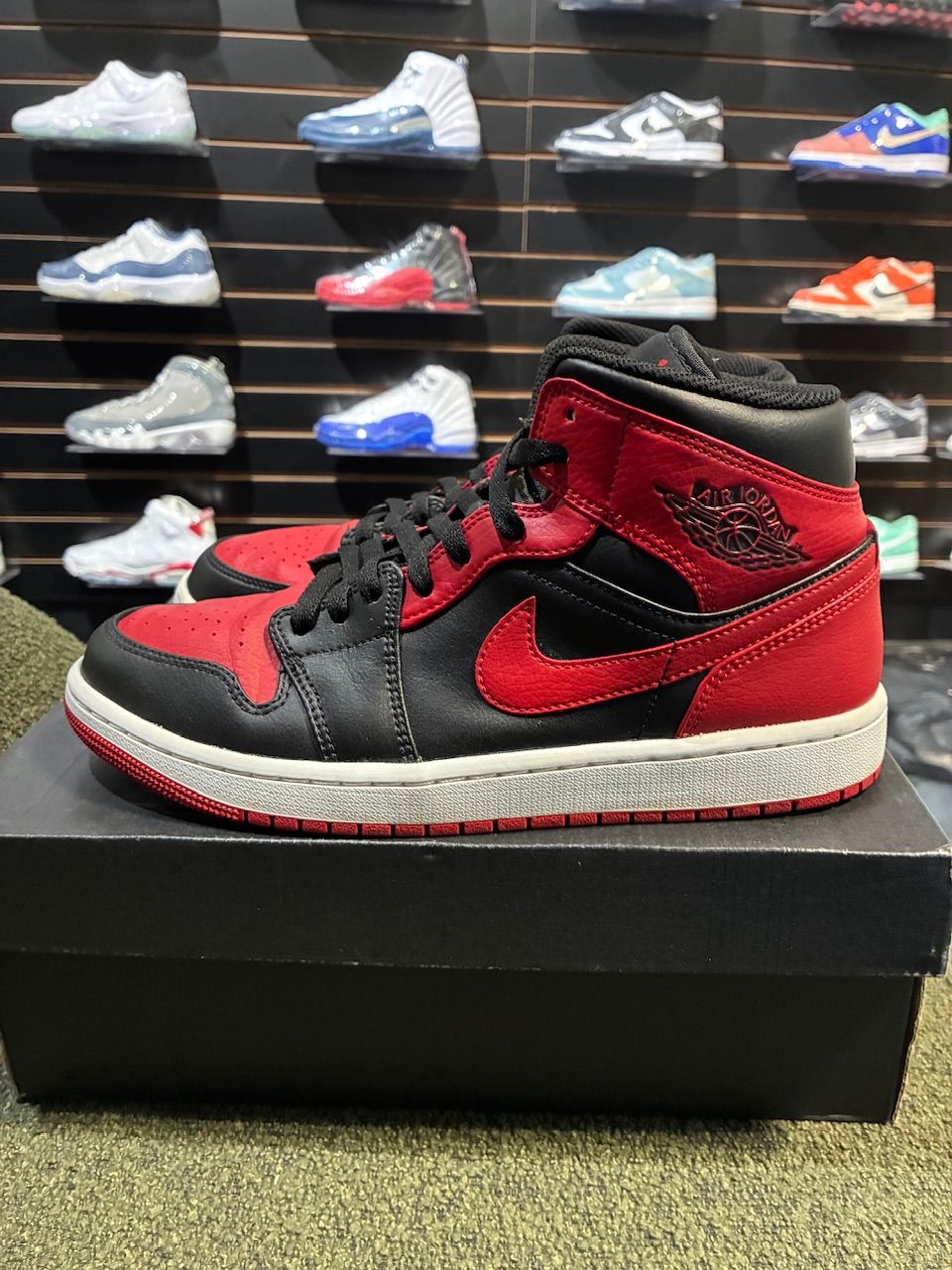 Jordan 1 Mid Banned (2020) - Used/Worn