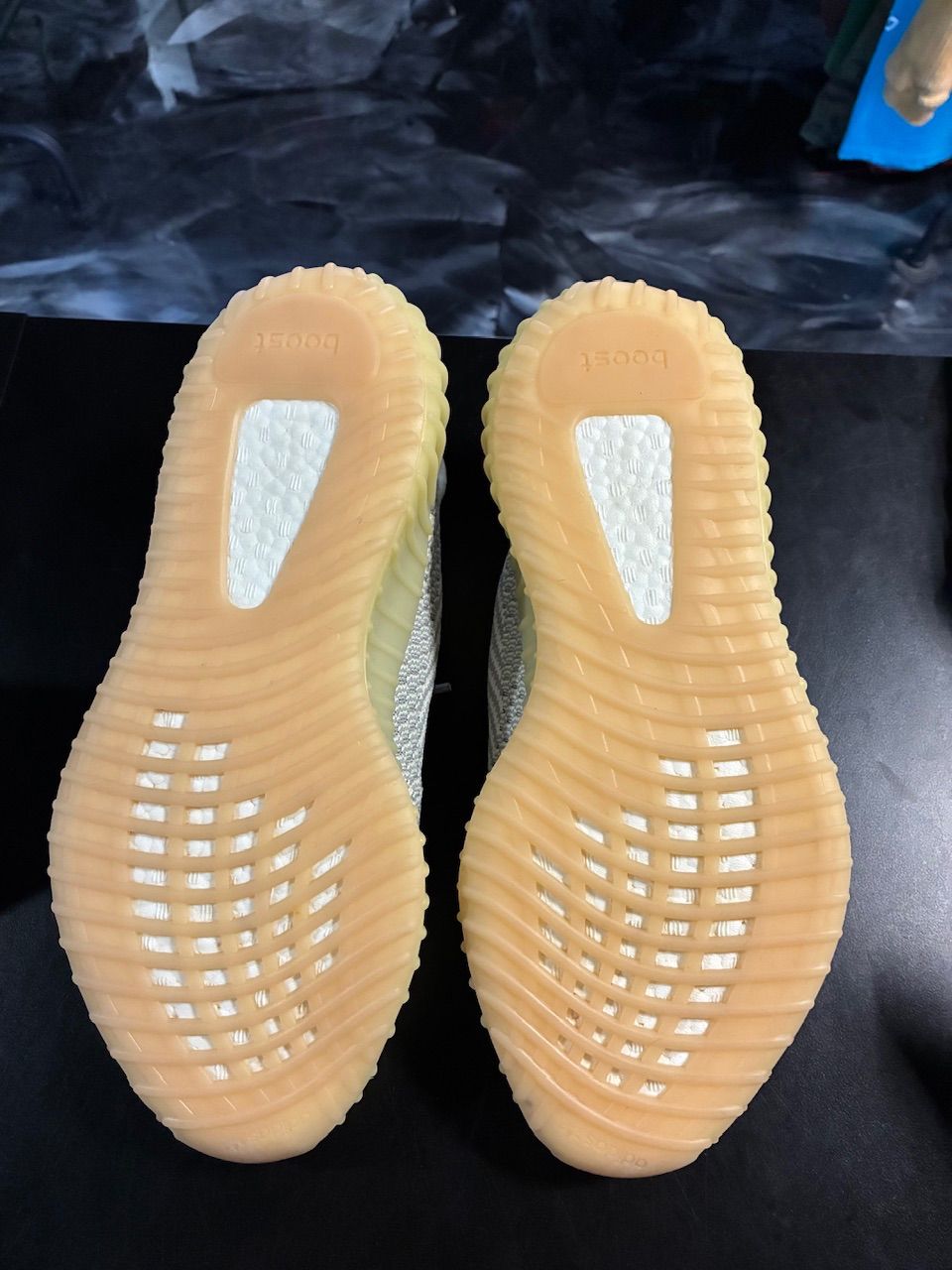 adidas Yeezy Boost 350 V2 Lundmark (Non Reflective) - No Box/Used