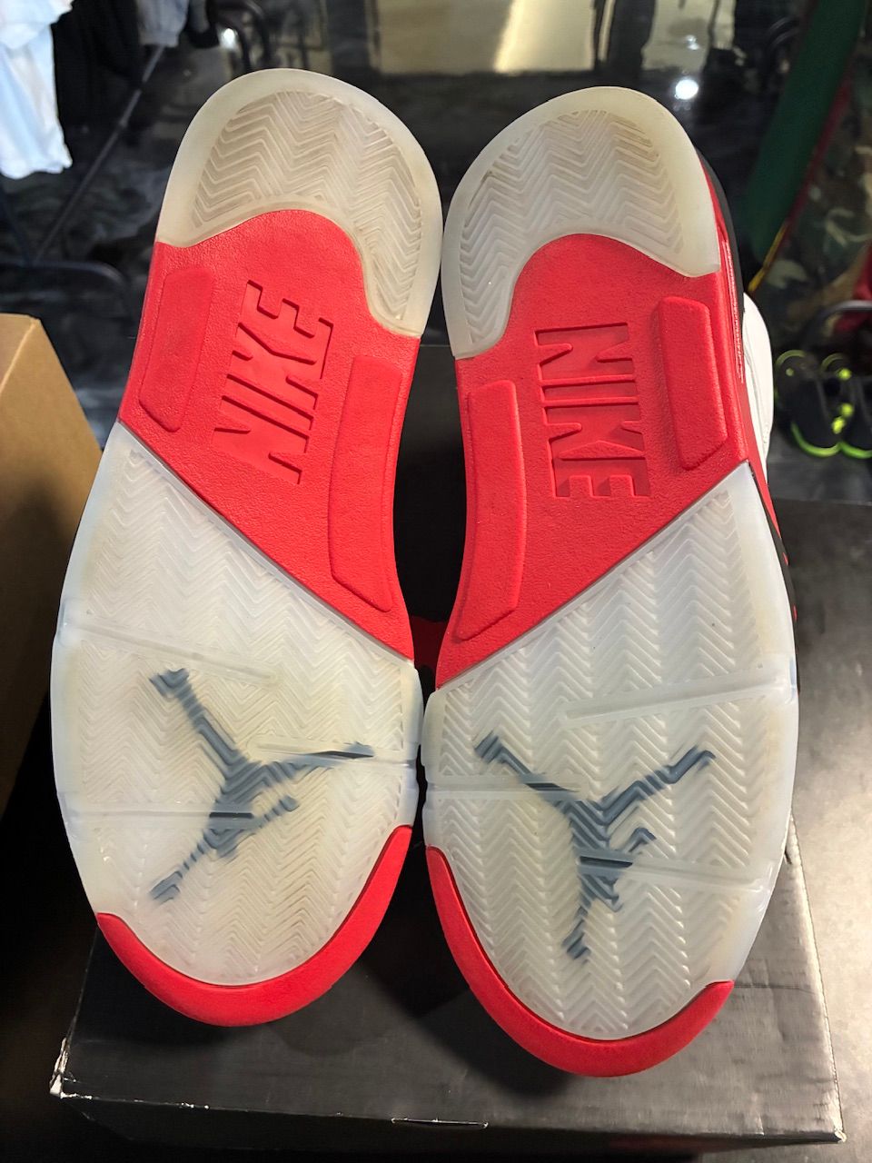 Jordan 5 Retro Fire Red Black Tongue (2025) - Used/Worn