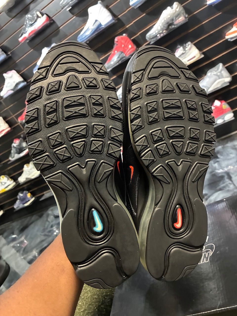 Nike Air Max 97 Neon Seoul - Used/Worn