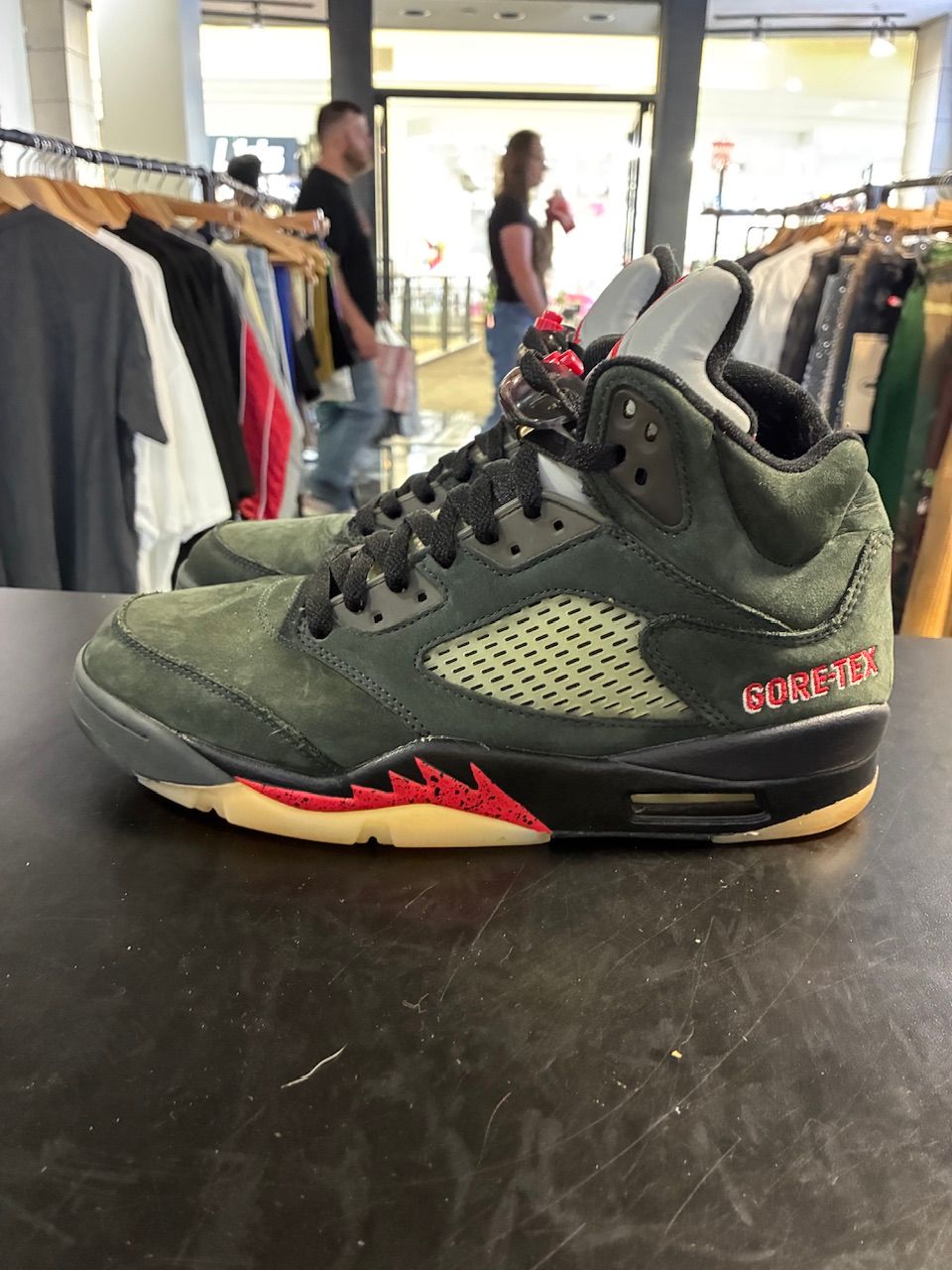 Jordan 5 Retro Gore-Tex Off Noir (Women's) - No Box/Used