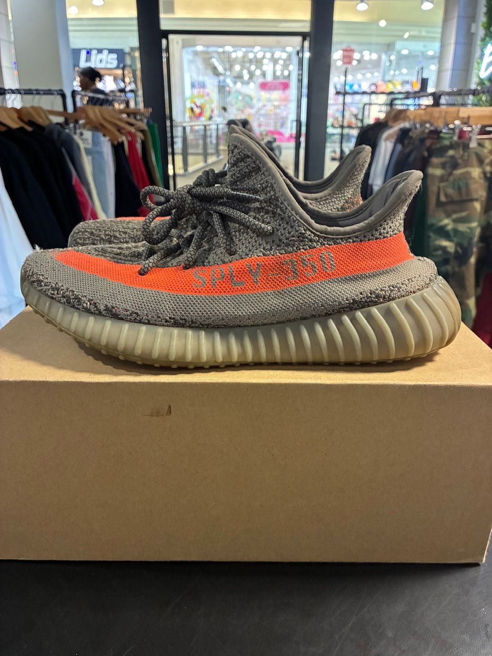 adidas Yeezy Boost 350 V2 Beluga Reflective - Used/Worn