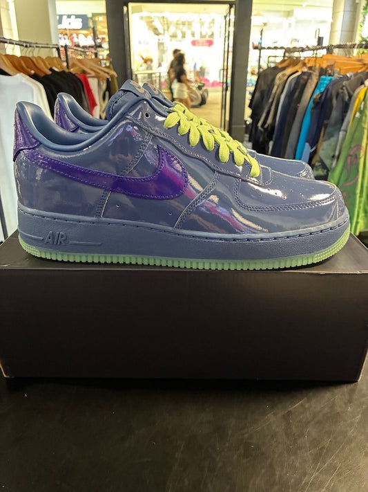 Nike Air Force 1 Low Patent Leather Mystic Navy Grape Ice - Like New