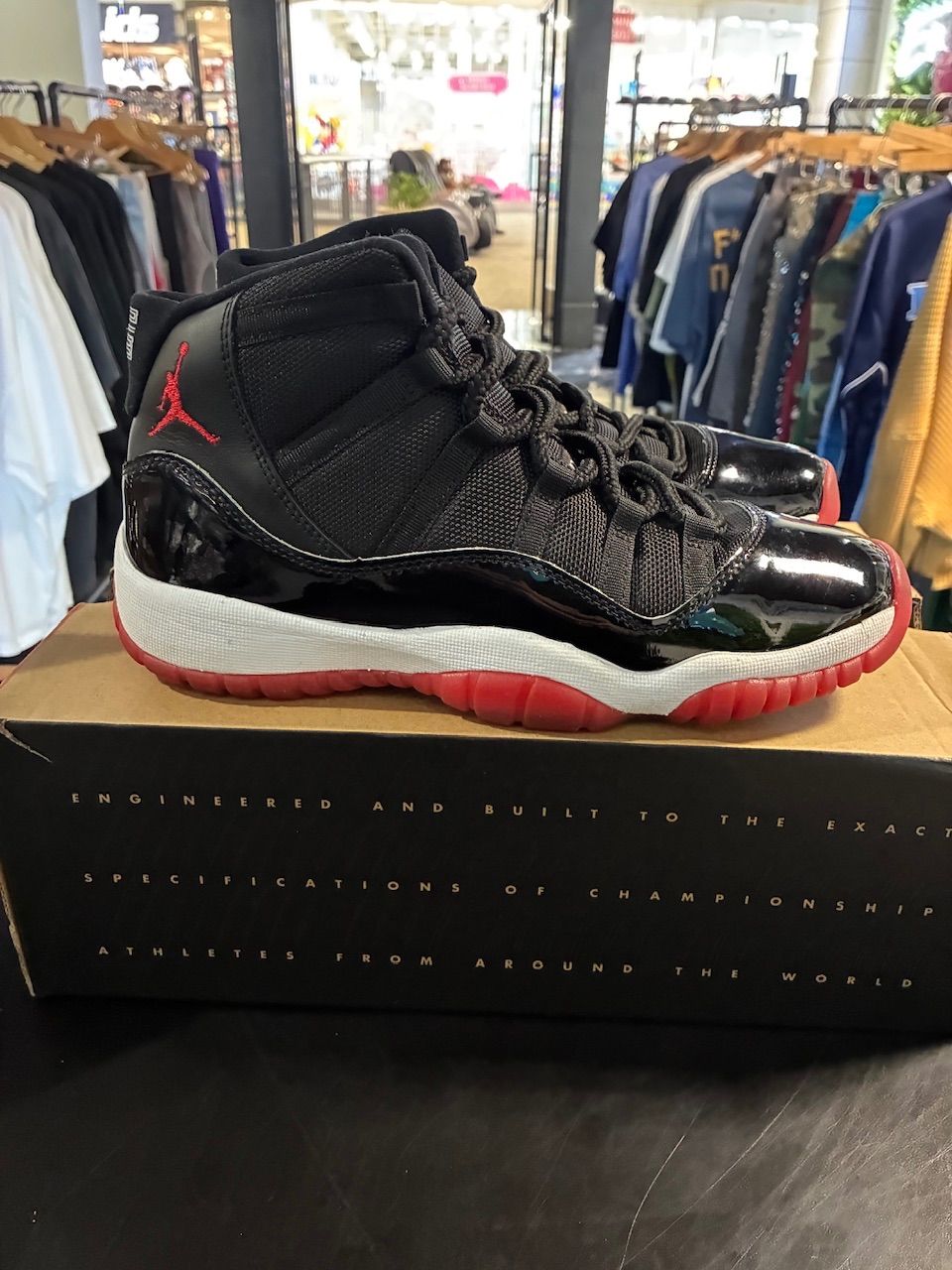 Jordan 11 Retro Playoffs Bred (2019) (GS) - Used/Worn