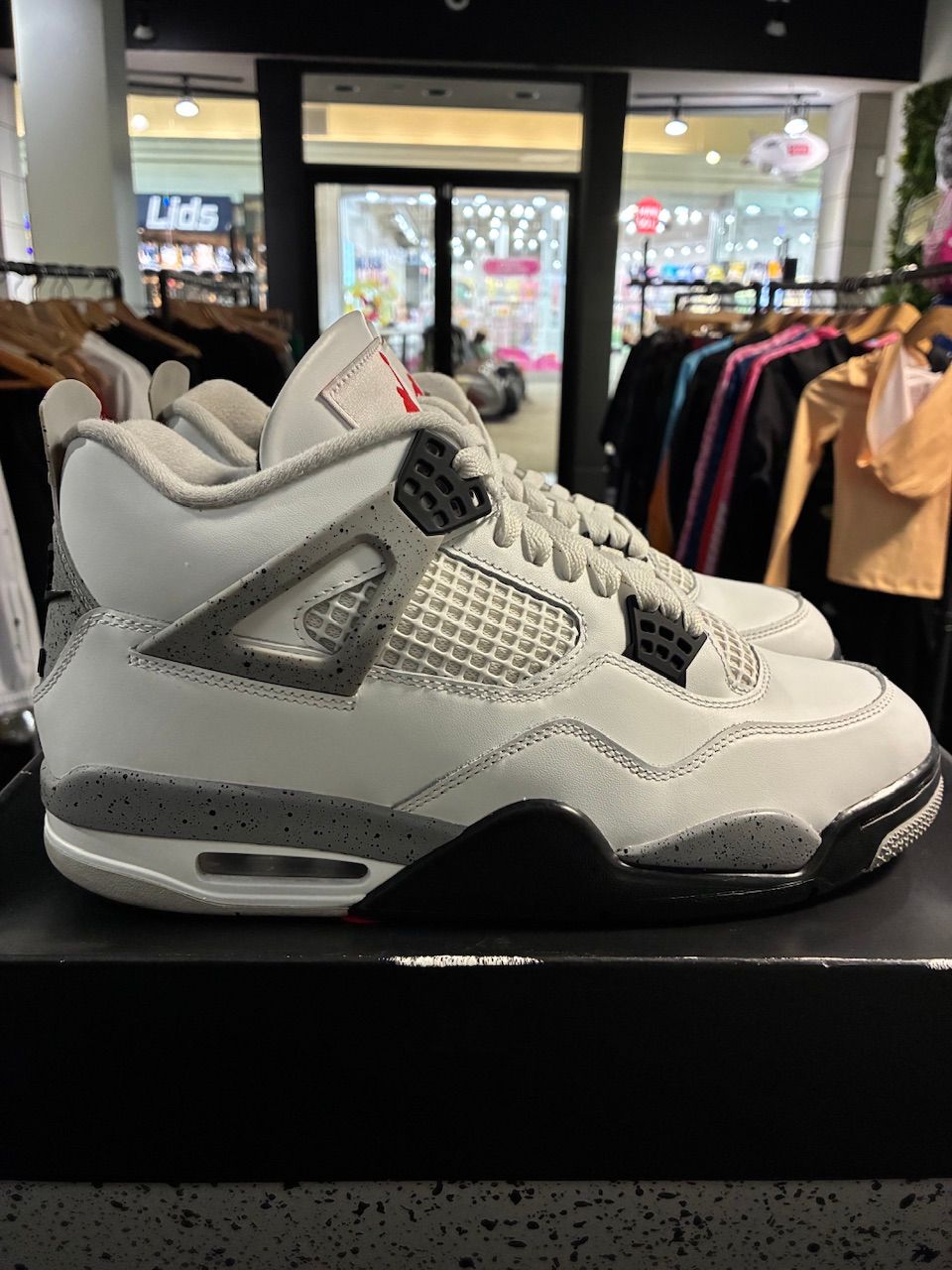 Jordan 4 Retro White Cement (2025) - Used/Worn