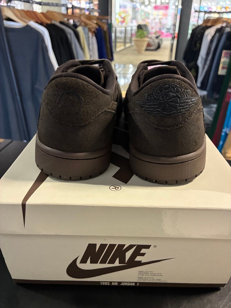 Jordan 1 Retro Low OG SP Travis Scott Velvet Brown - Used/Worn