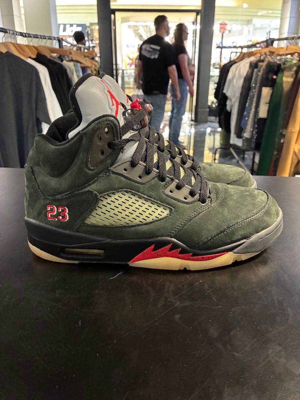 Jordan 5 Retro Gore-Tex Off Noir (Women's) - No Box/Used