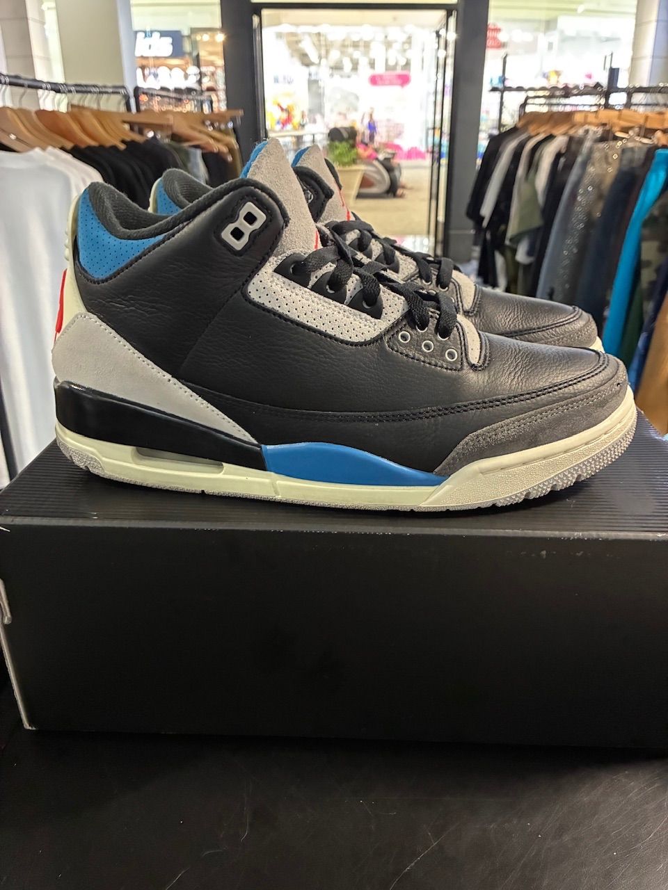 Jordan 3 Retro OG Rare Air - Used/Worn