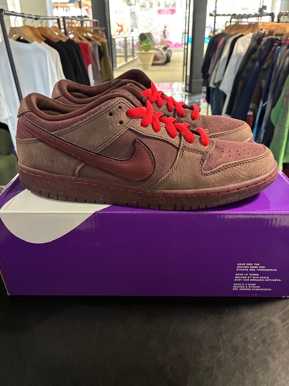 Nike SB Dunk Low City of Love Burgundy Crush - Used/Rep Box