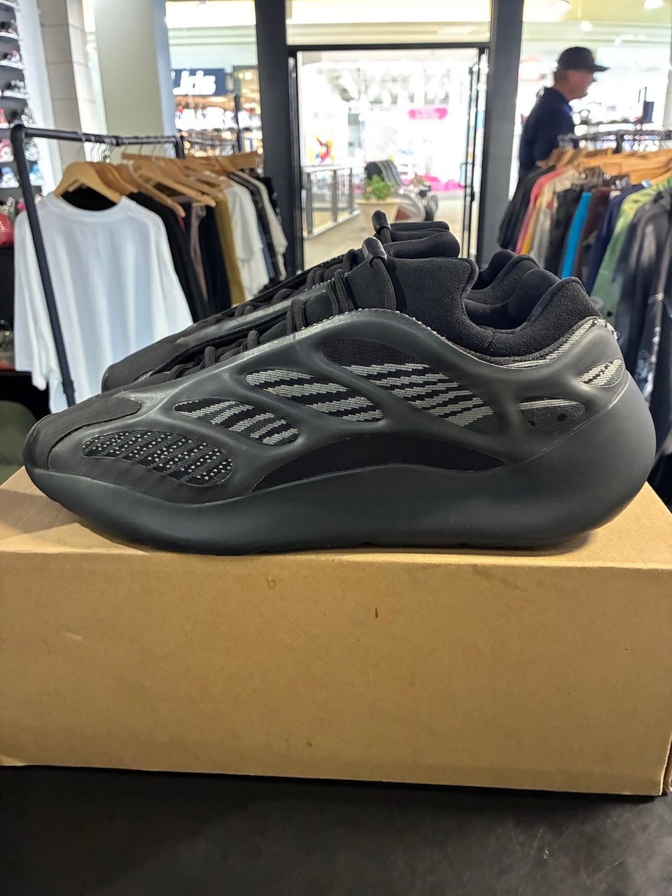 adidas Yeezy 700 V3 Dark Glow - Used/Worn