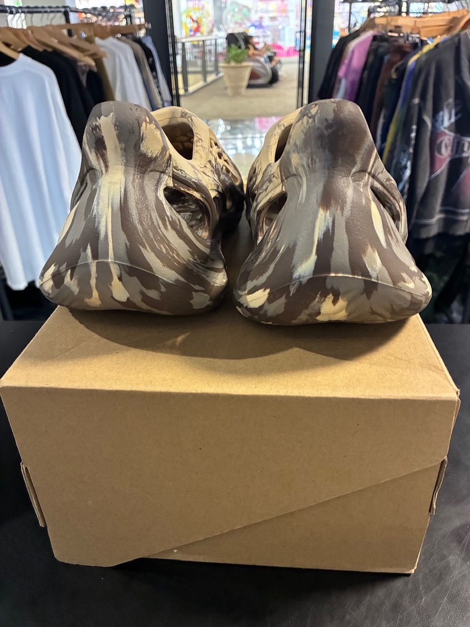 adidas Yeezy Foam RNNR MX Cream Clay - Used/Worn