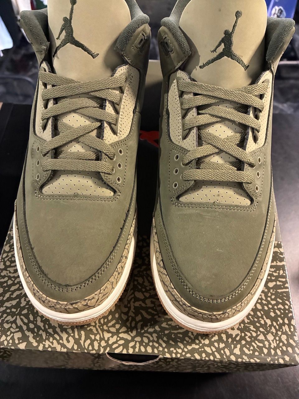 Jordan 3 Retro Family Affair - Used/Worn