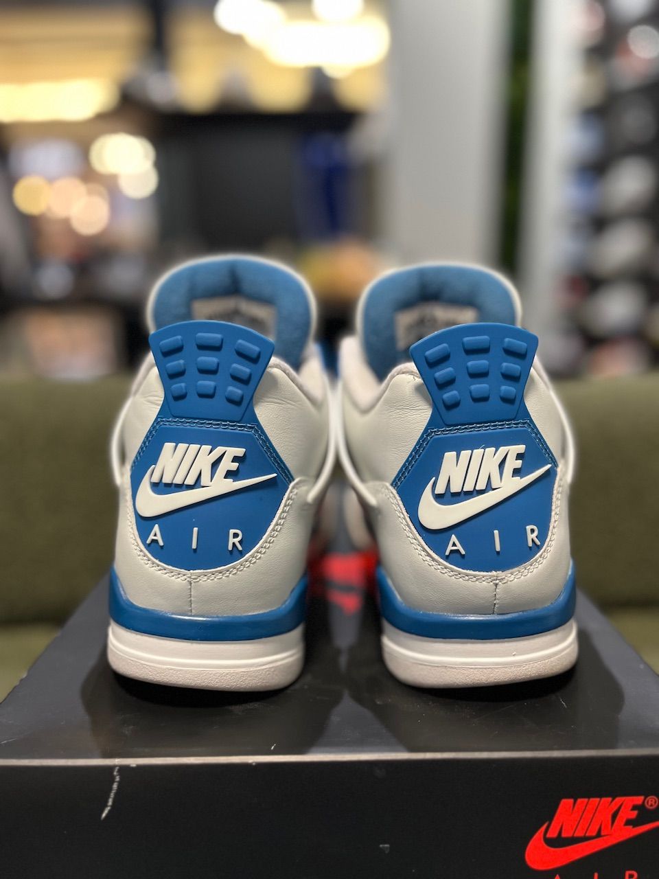 Jordan 4 Retro Military Blue (2024) - Used/Worn