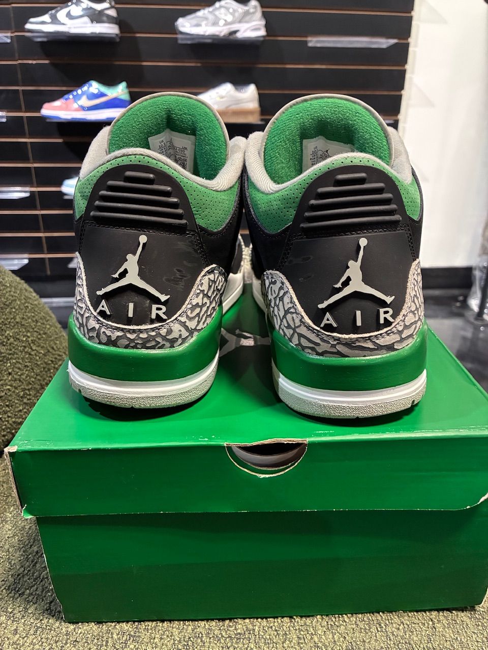 Jordan 3 Retro Pine Green - Used/Worn