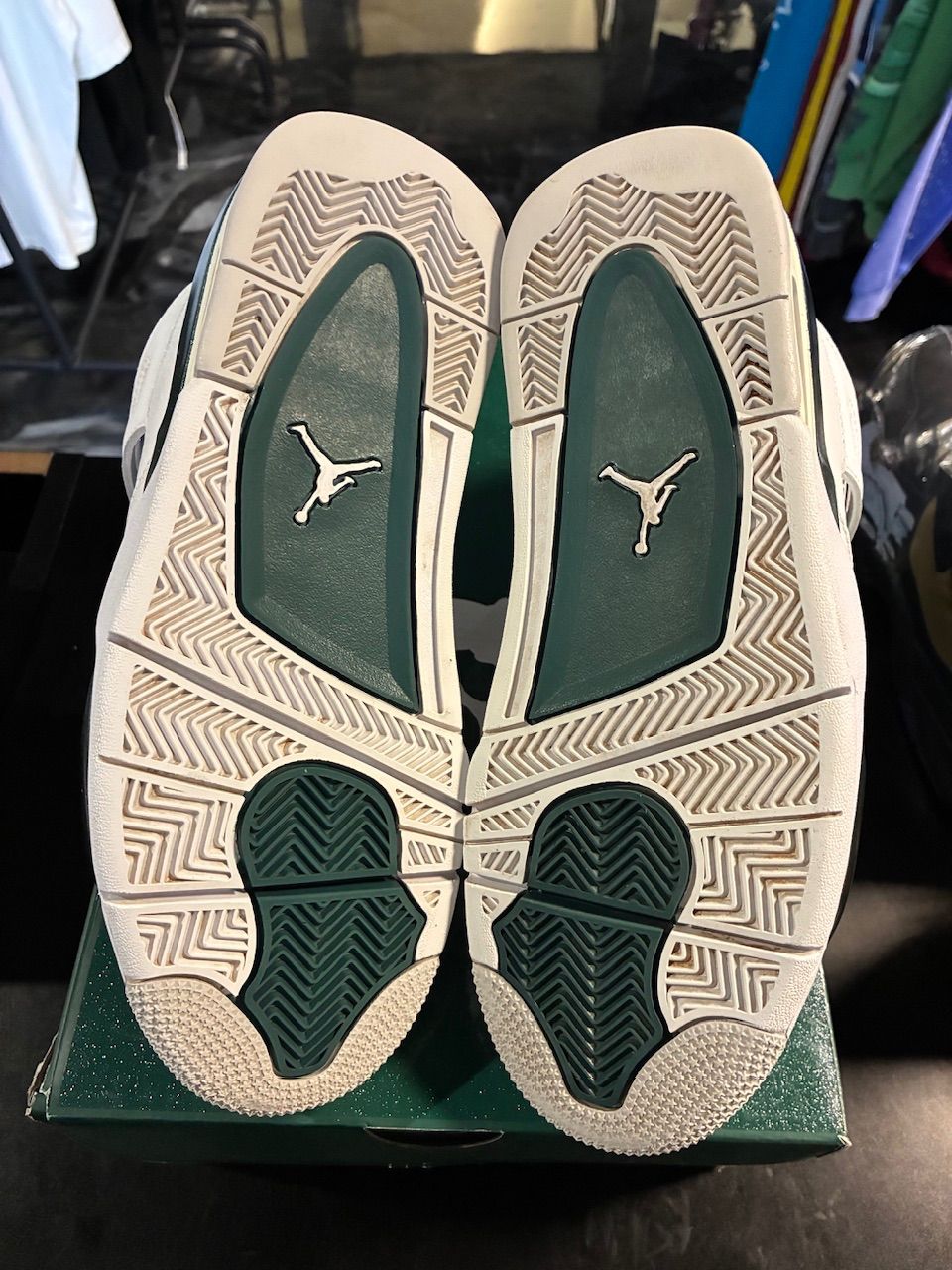 Jordan 4 Retro Oxidized Green - Used/Worn