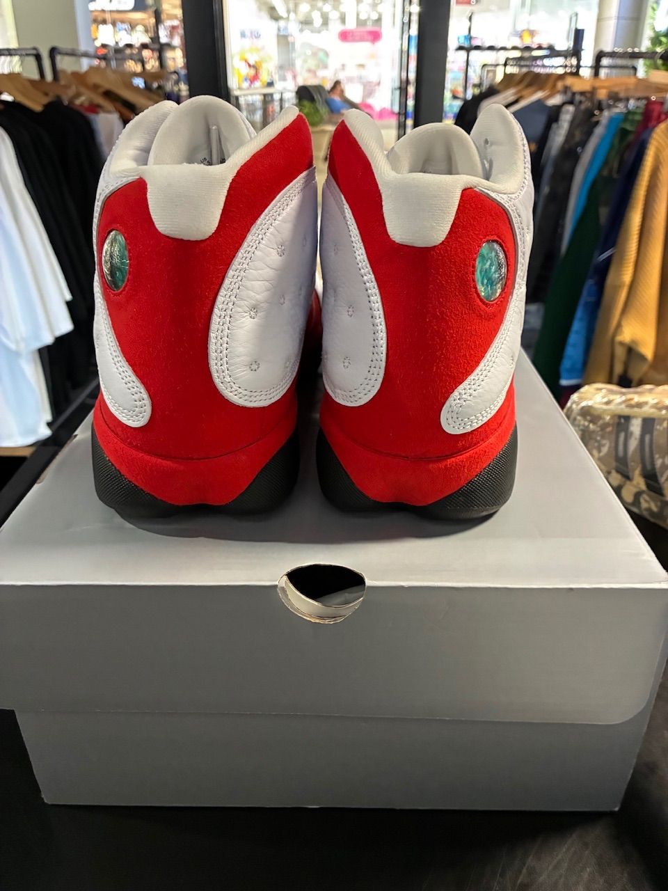Jordan 13 Retro OG Chicago (2026) - Used/Worn