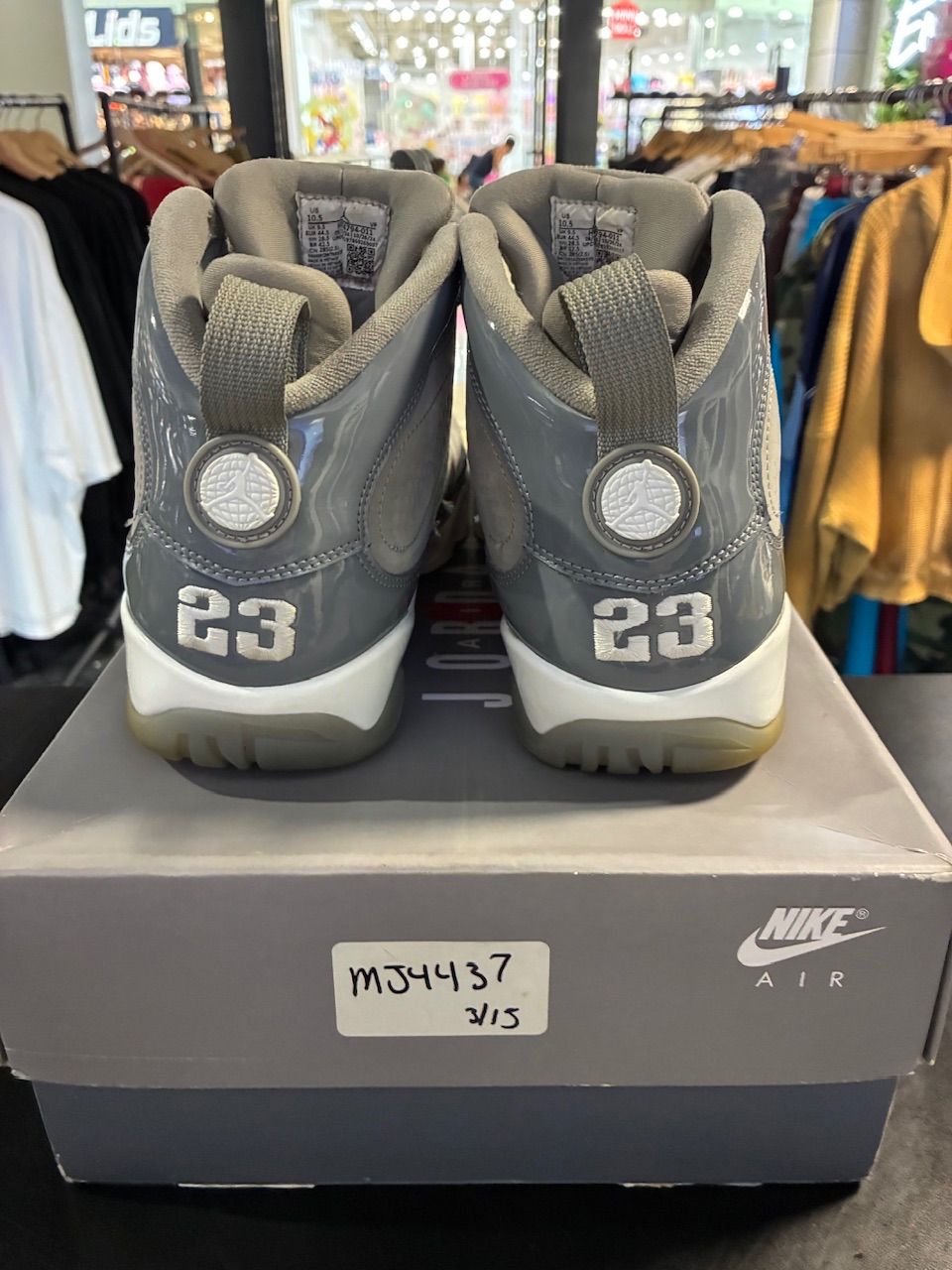 Jordan 9 Retro Cool Grey (2025) - Used/Worn