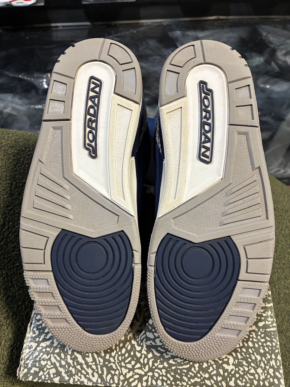 Jordan 3 Retro Georgetown (2021) - Used/Worn