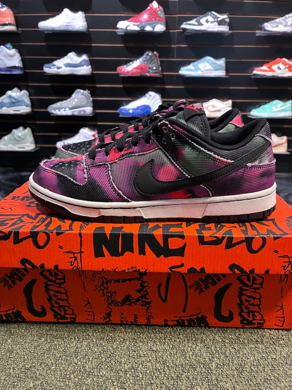 Nike Dunk Low Graffiti Pink - Used/Worn