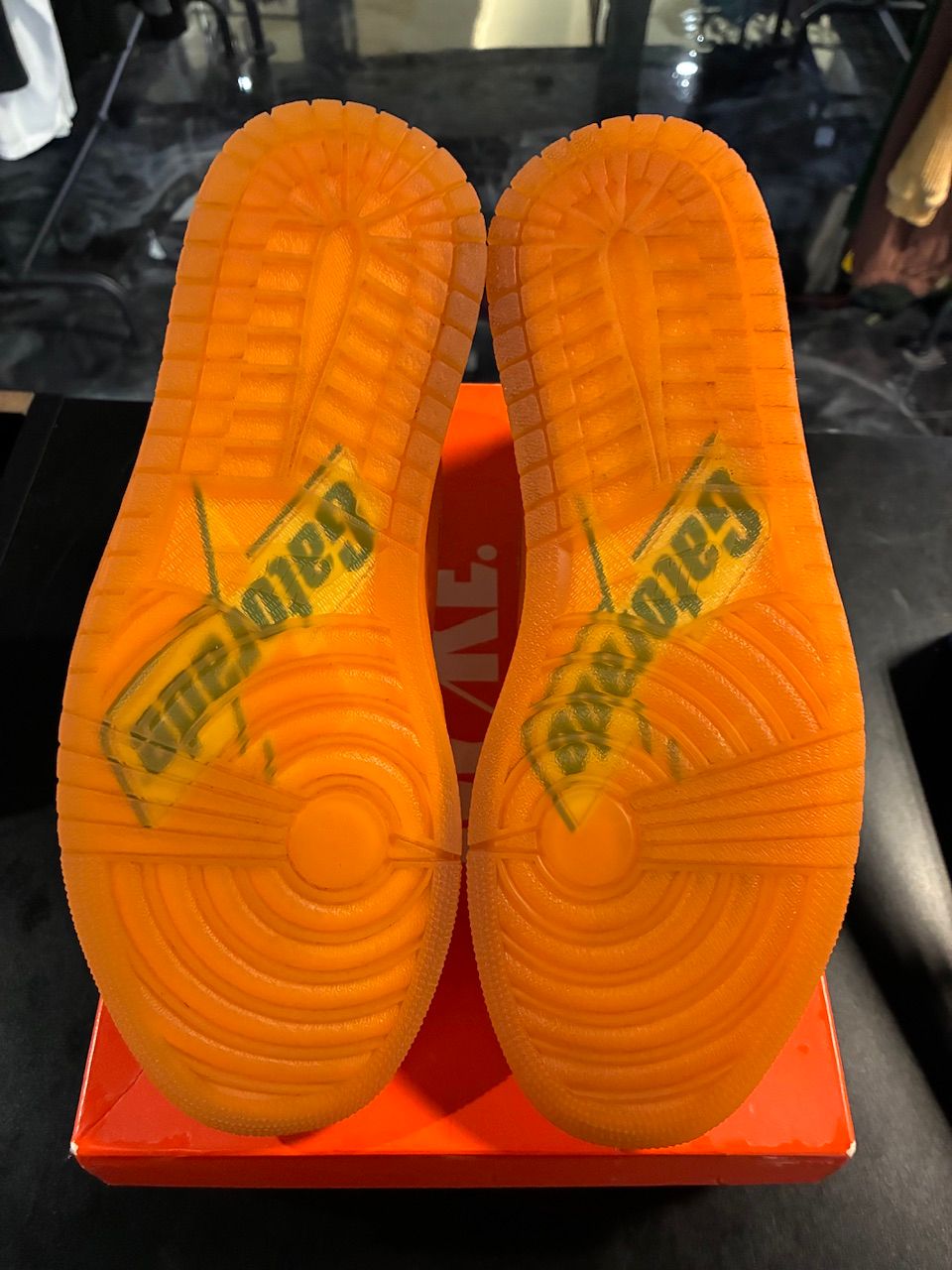 Jordan 1 Retro High Gatorade Orange Peel - Used/Worn