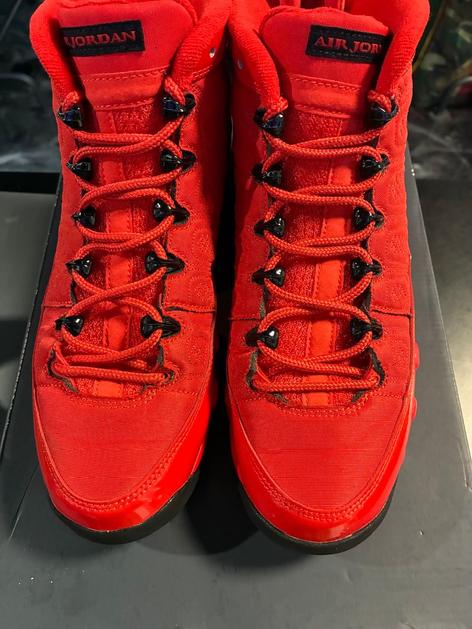 Jordan 9 Retro Chile Red (GS) - Used/Rep Box