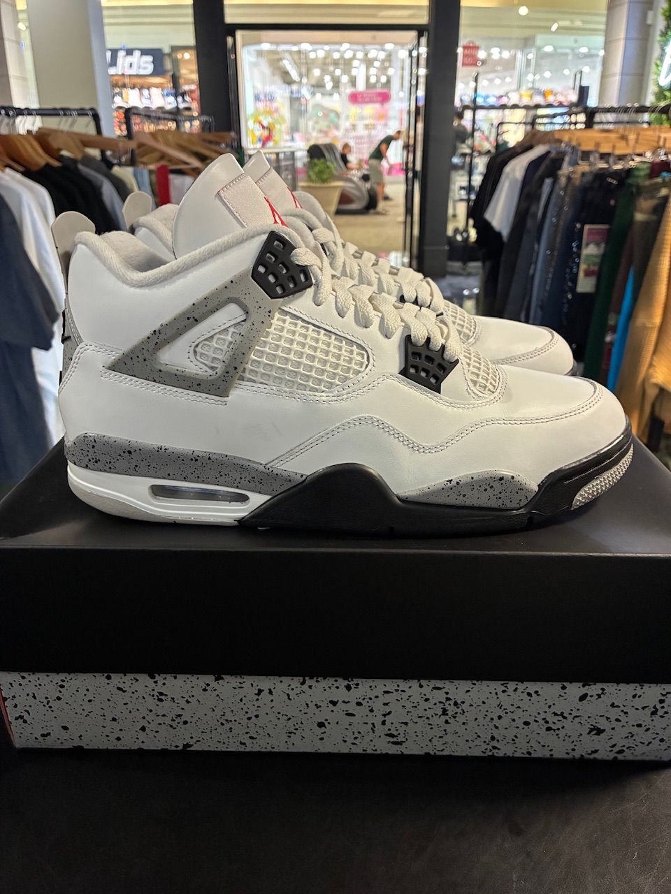 Jordan 4 Retro White Cement (2025) - Used/Worn
