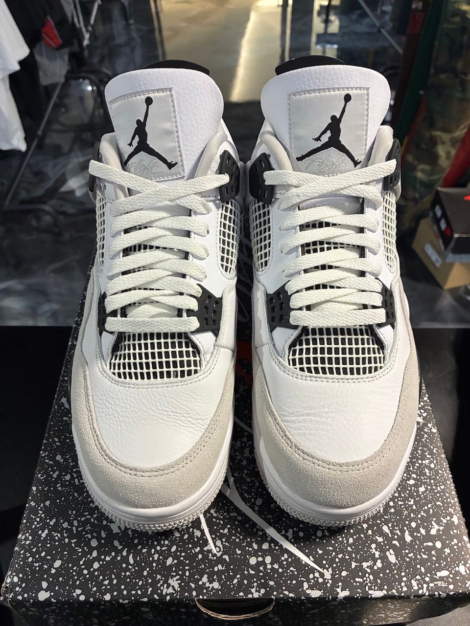 Jordan 4 Retro Military Black - Used/Worn