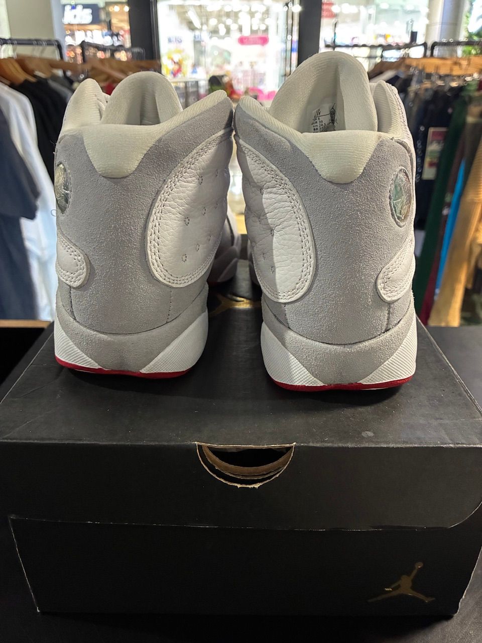 Jordan 13 Retro Wolf Grey (GS) - Used/Worn