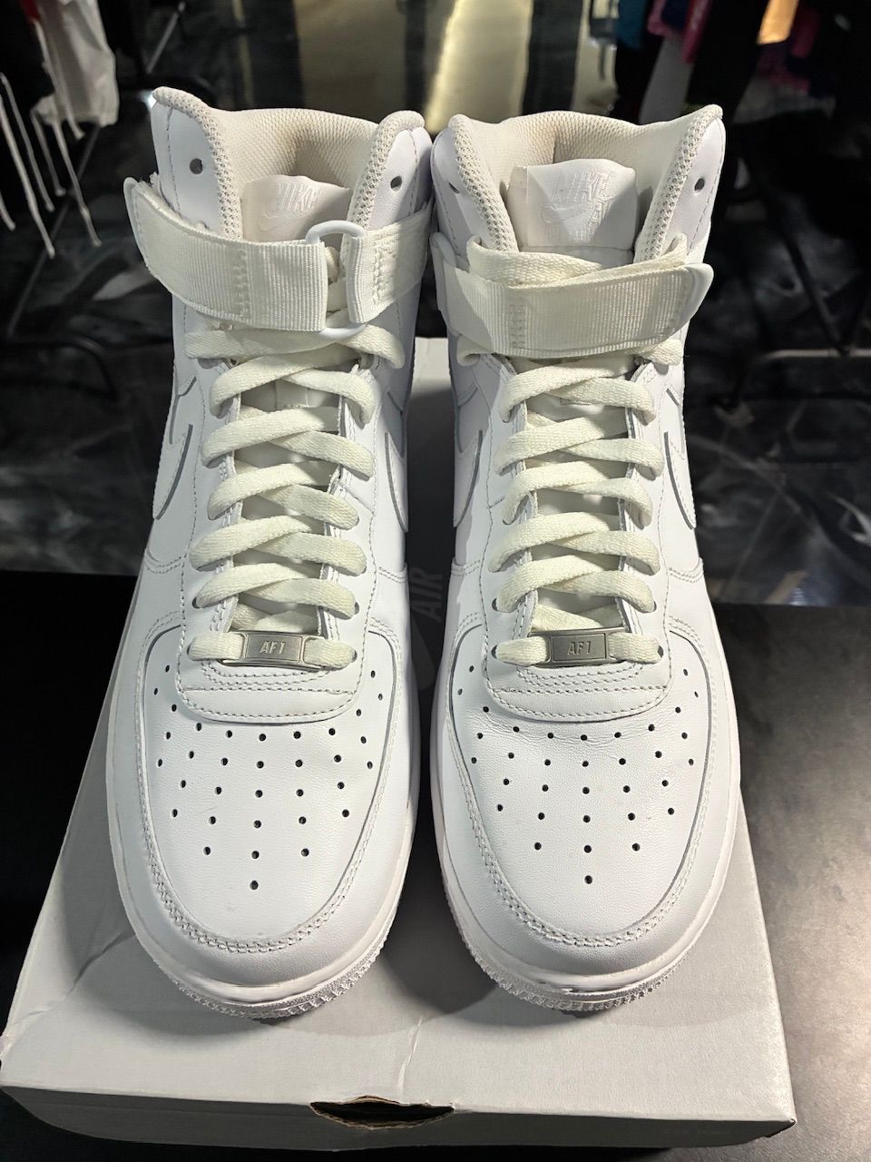 Nike Air Force 1 High White - Used/Worn