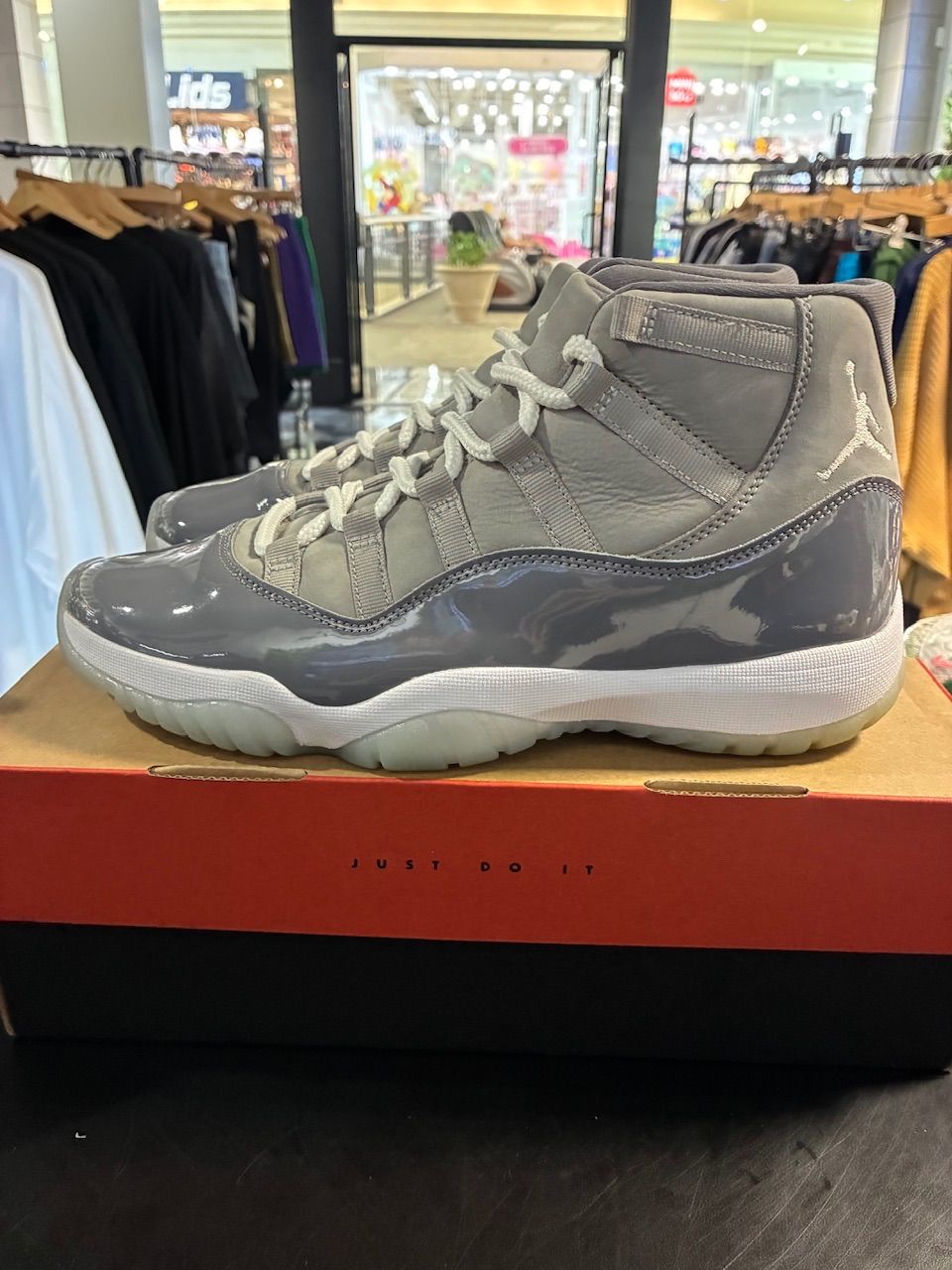 Jordan 11 Retro Cool Grey (2021) - Used/Rep Box