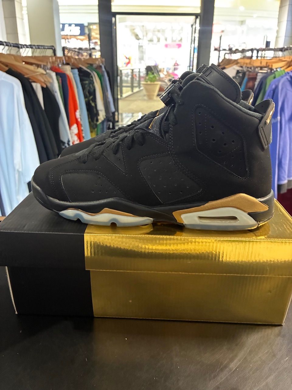 Jordan 6 Retro DMP 2020 (GS) - Used/Worn