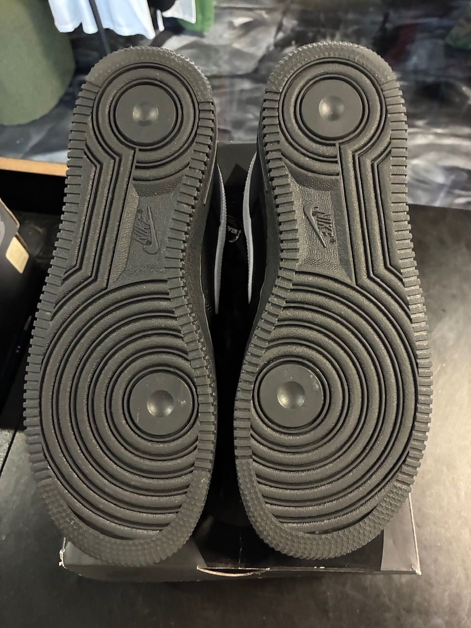Nike Air Force 1 Low Supreme Black White - Used/Worn