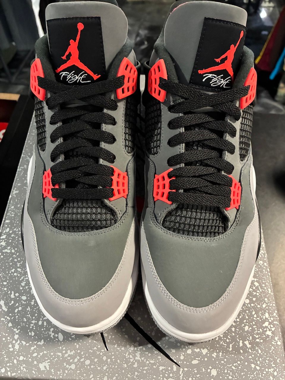 Jordan 4 Retro Infrared - Used/Worn