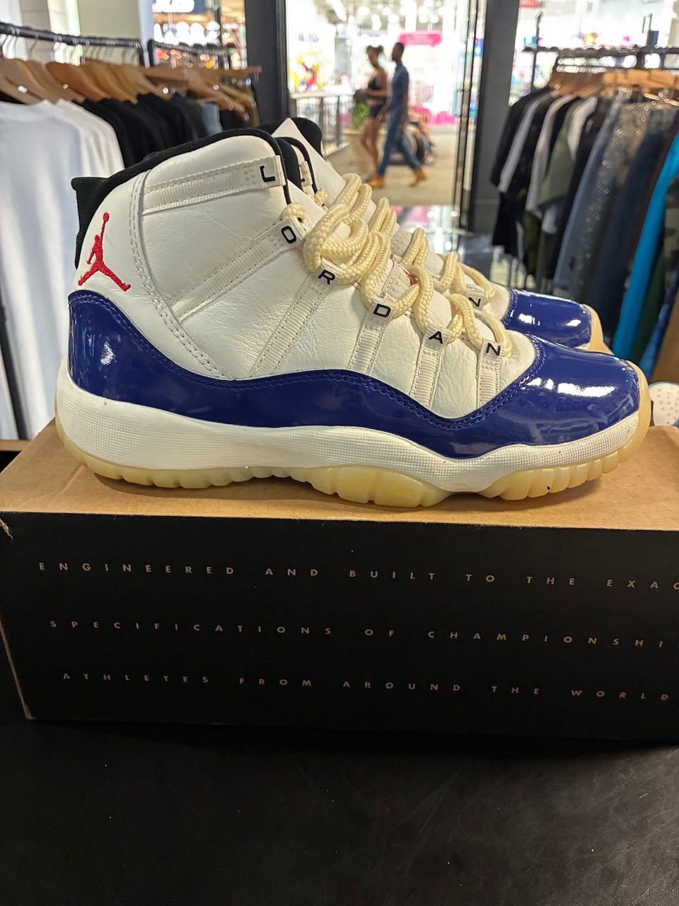Jordan 11 Retro Rare Air (GS) - Used/Rep Box