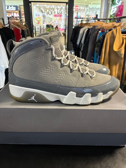 Jordan 9 Retro Cool Grey (2025) - Used/Worn