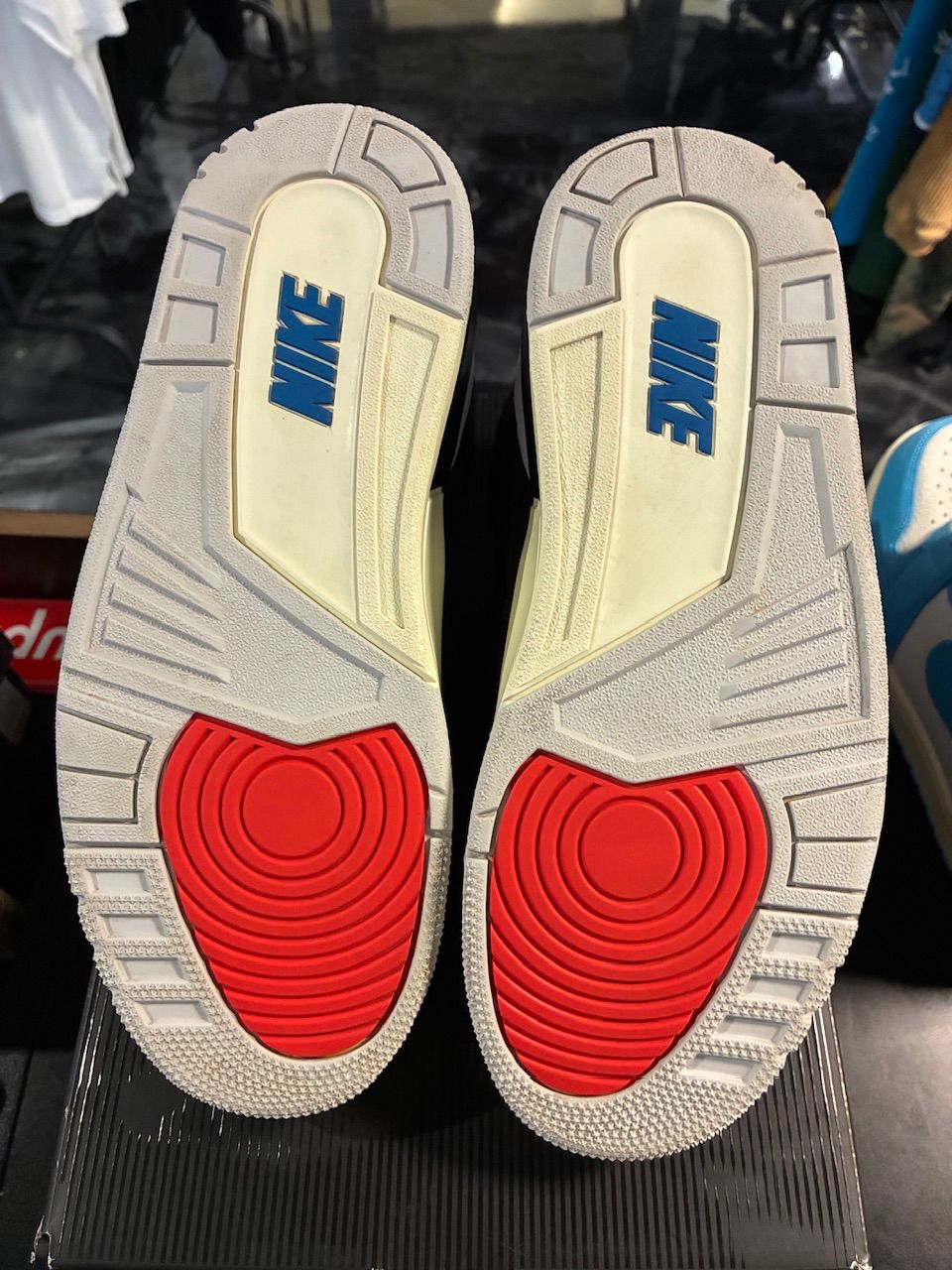 Jordan 3 Retro OG Rare Air - Used/Worn