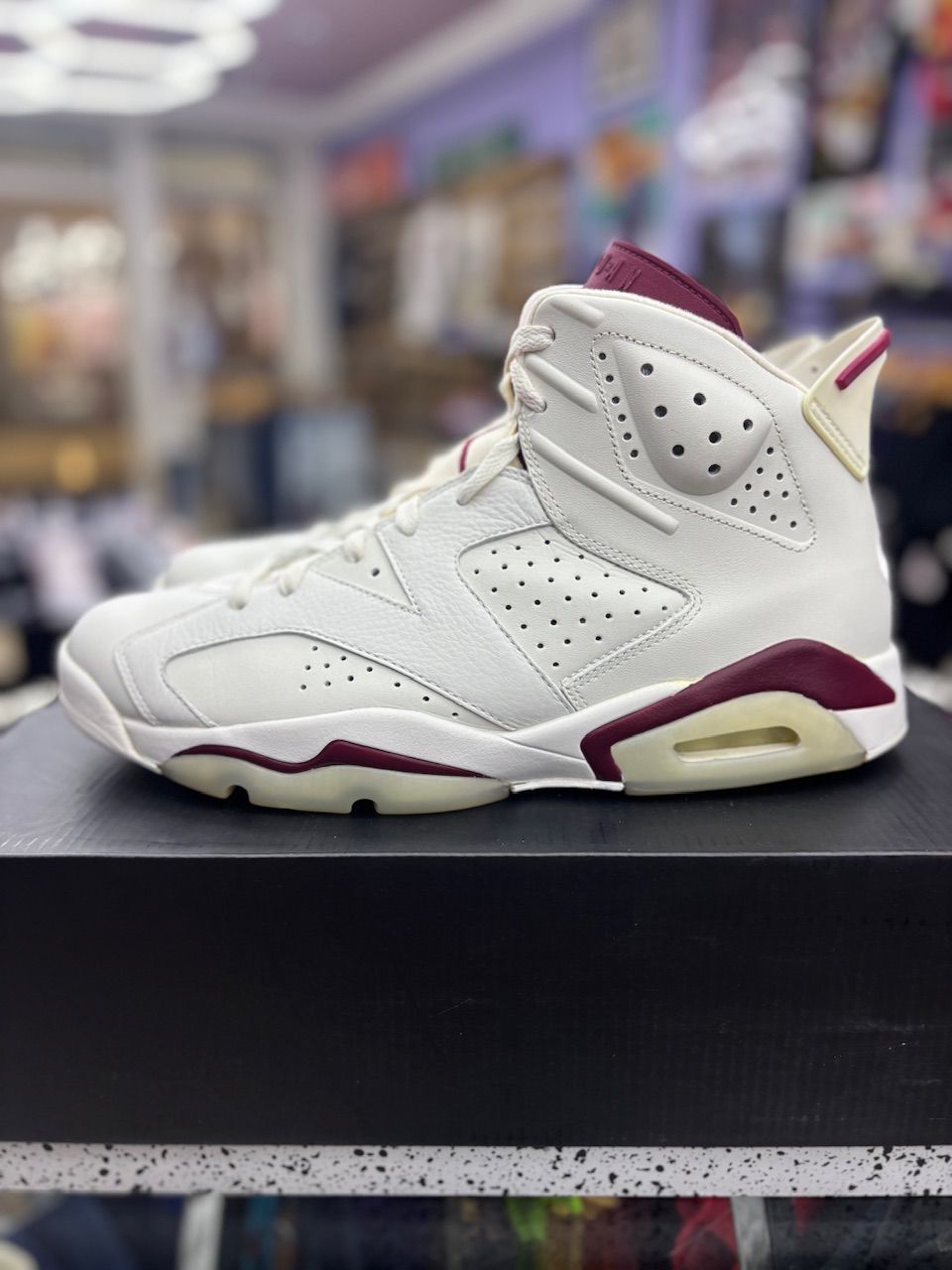 Jordan 6 Retro Maroon (2015) - Used/Worn