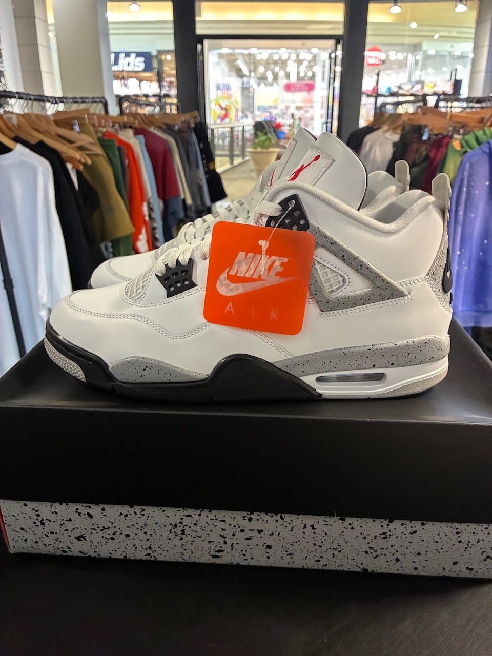 Jordan 4 Retro White Cement (2025) - Used/Worn