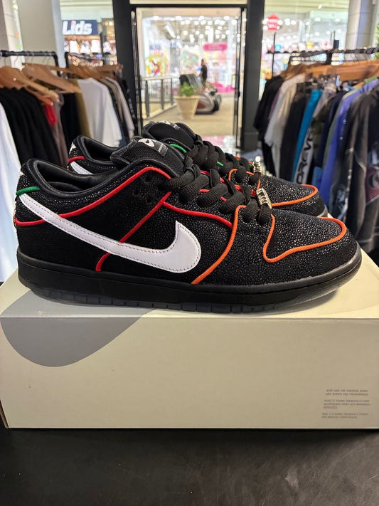 Nike SB Dunk Low Bronx Girls Skate - Used/Worn
