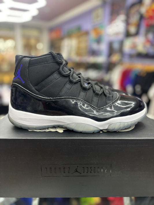 Jordan 11 Retro Space Jam (2016) - Used/Worn