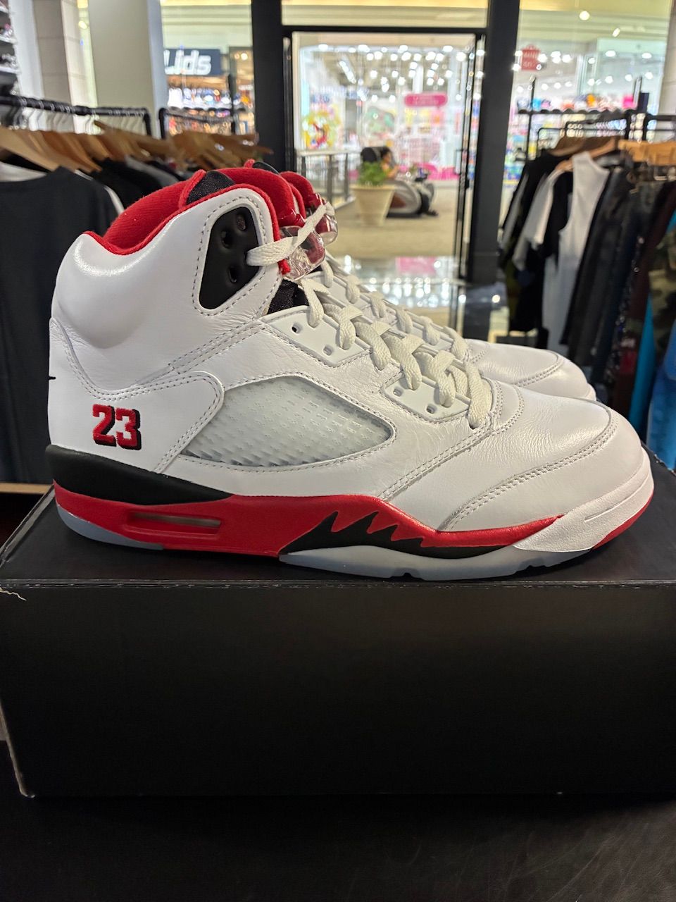 Jordan 5 Retro Fire Red Black Tongue (2025) - Used/Worn