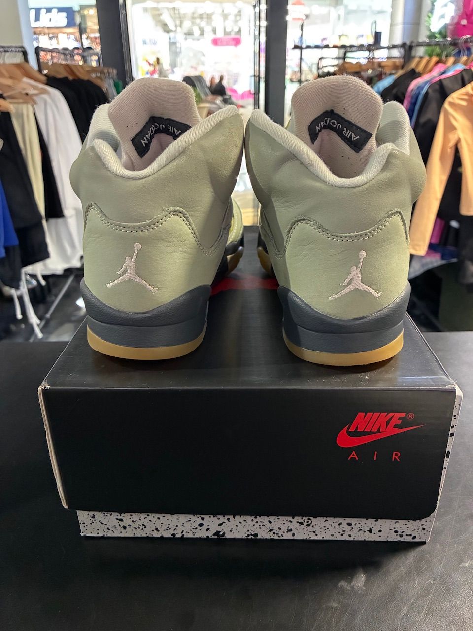 Jordan 5 Retro Jade Horizon (GS) - Used/Worn