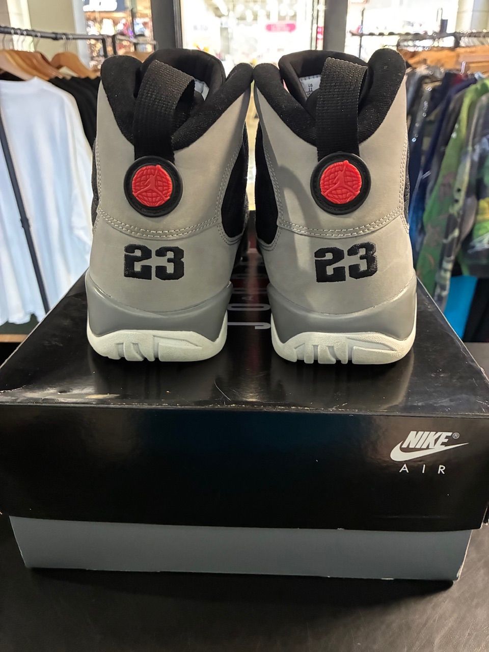 Jordan 9 Retro Particle Grey - Used/Worn