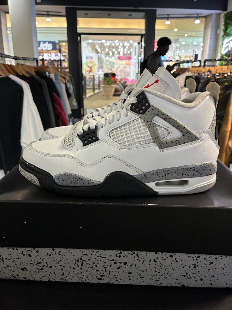 Jordan 4 Retro White Cement (2025) - Used/Worn