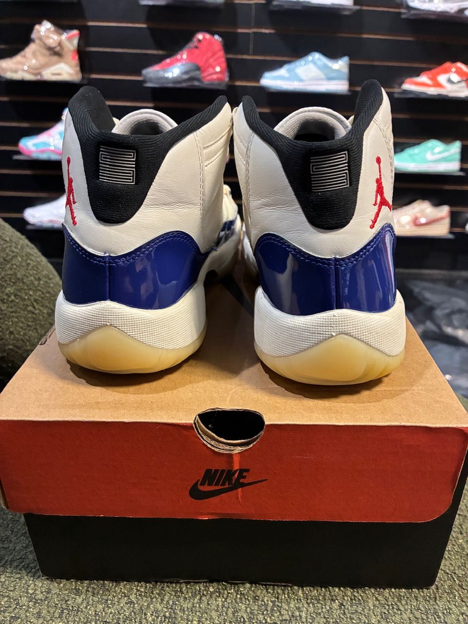 Jordan 11 Retro Rare Air (GS) - Used/Rep Box