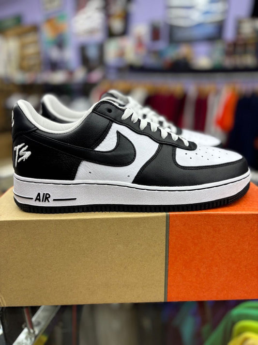 Nike Air Force 1 Low QS Terror Squad Blackout - Used/Worn
