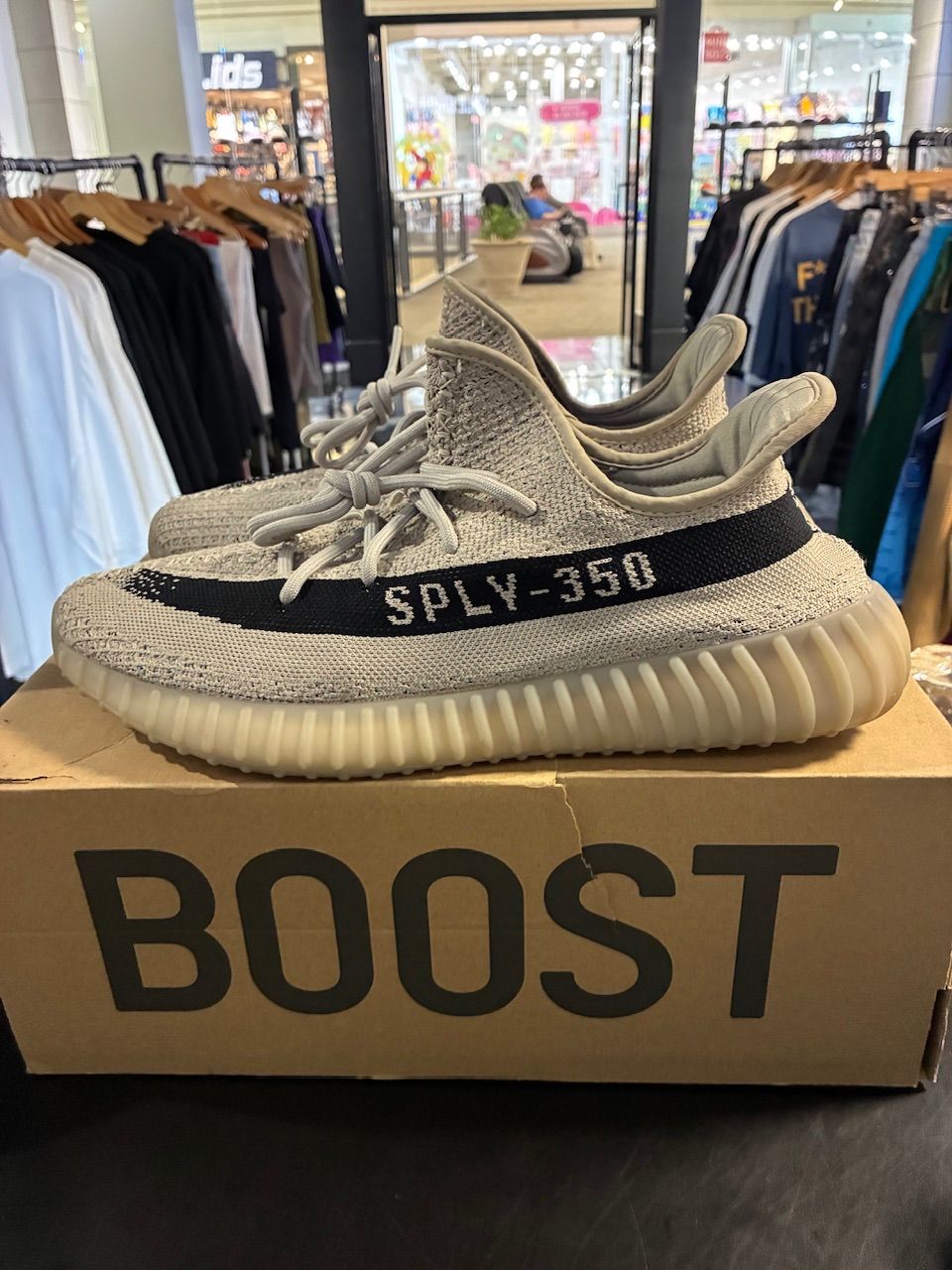 adidas Yeezy Boost 350 V2 Slate - Used/Worn
