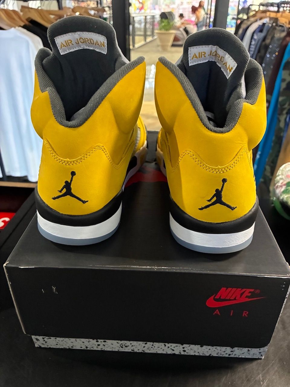 Jordan 5 Retro Tokyo T23 (2025) - Used/Worn
