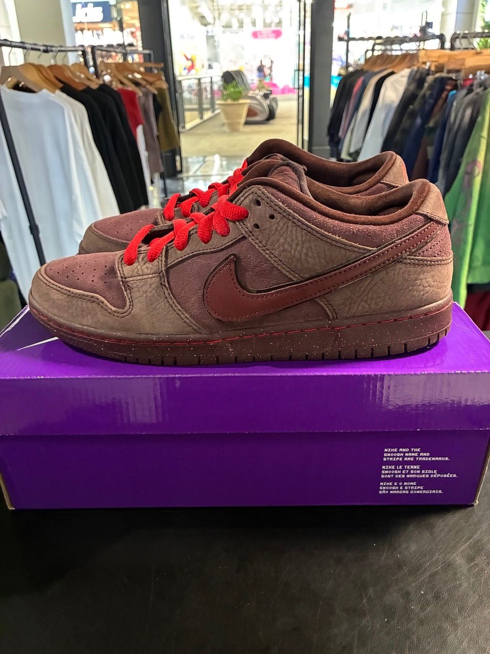 Nike SB Dunk Low City of Love Burgundy Crush - Used/Rep Box