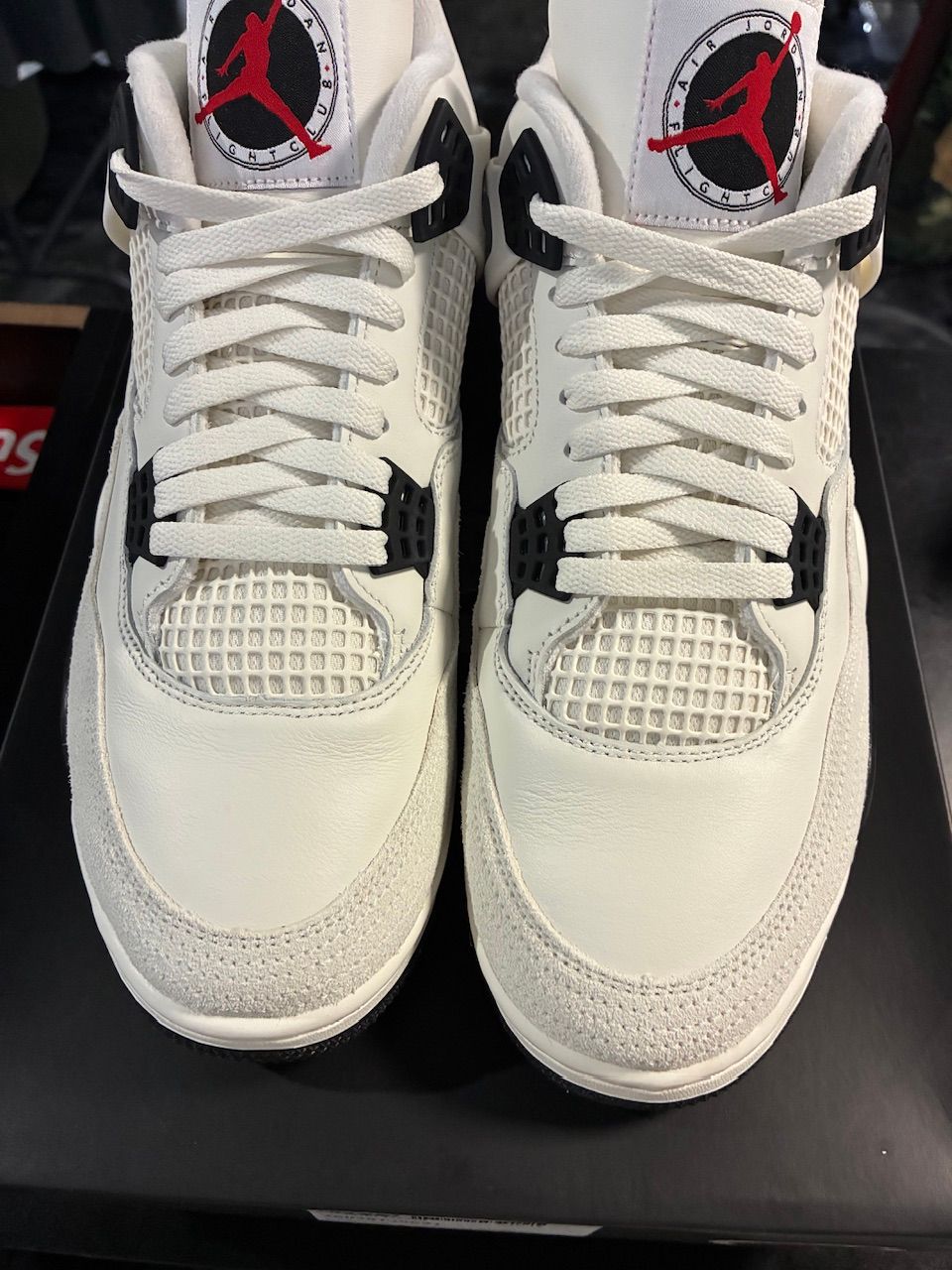 Jordan 4 Retro OG Flight Club - Used/Worn